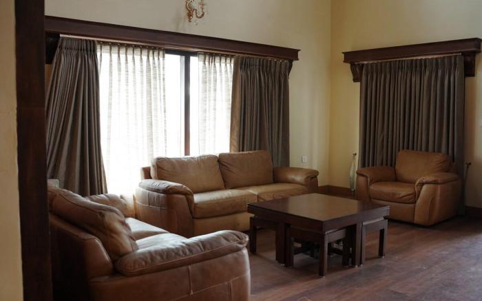 Scarlet Villa 5BHK Homestay Villa
