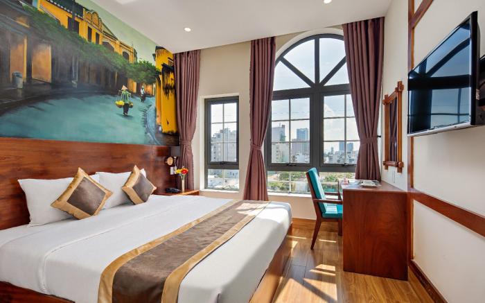 AncyrA Capsule Hotel - Backpackers Paradise & Rooftop Bar