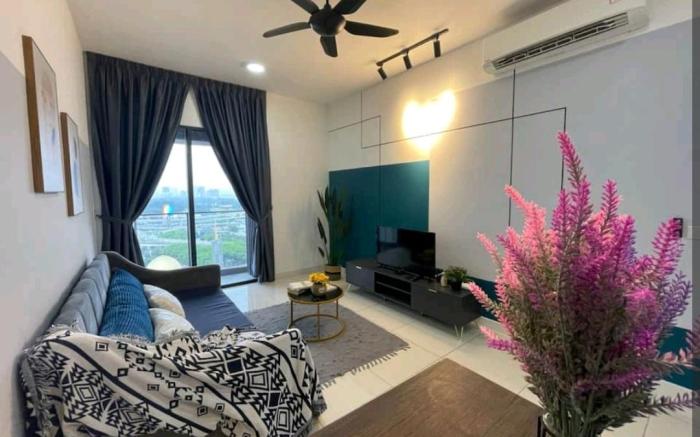 2 Bedroom Continew Residensi 5 min to TRX & MyTown