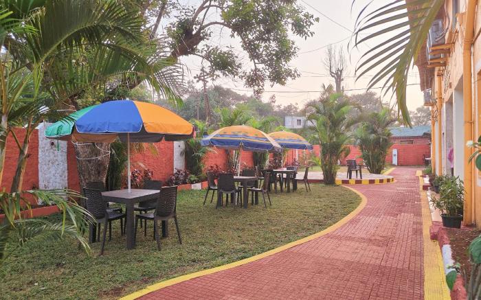 HOTEL SATKAR