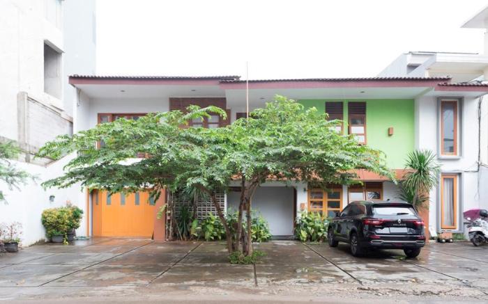RedDoorz Plus near Cilandak Town Square 2
