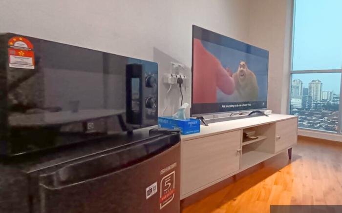 Minimalist Duplex @ BayanLepas with Netflix