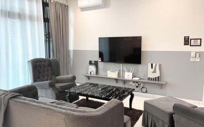 SkyLoft 3Bed2Bath @ Bukit Indah next to Aeon Mall