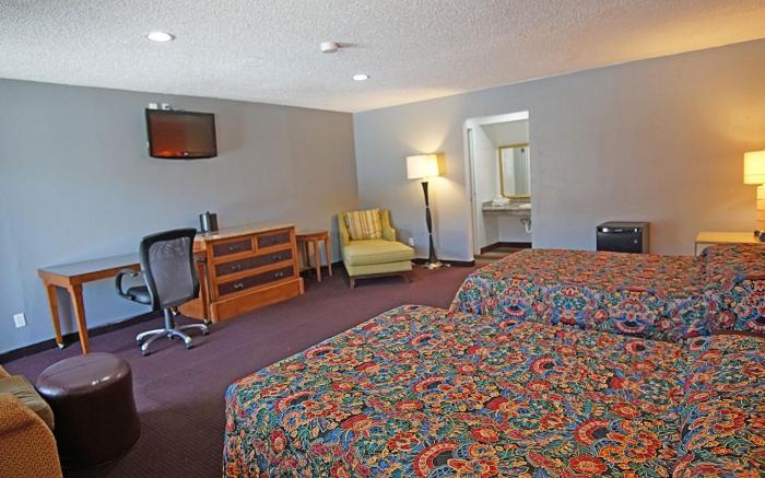 Los Angeles Inn & Suites LAX