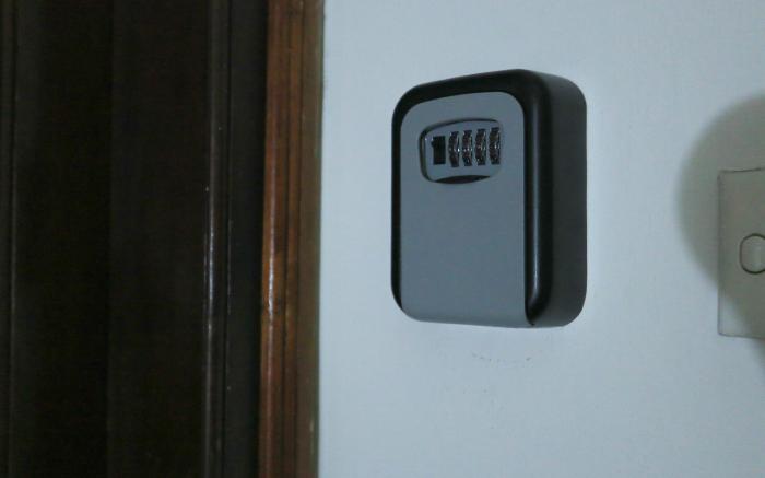 Hibou's house
