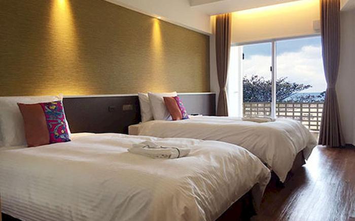 SUNSET BEACH HOTEL
