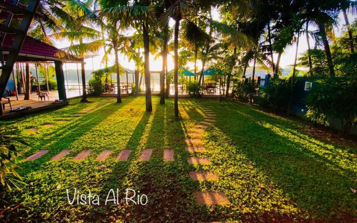 Vista Al Rio