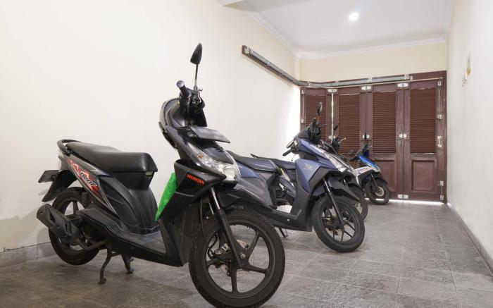 Palem Merah Gejayan Premiere