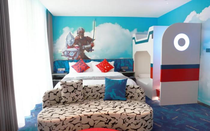 Ultraman Hotel