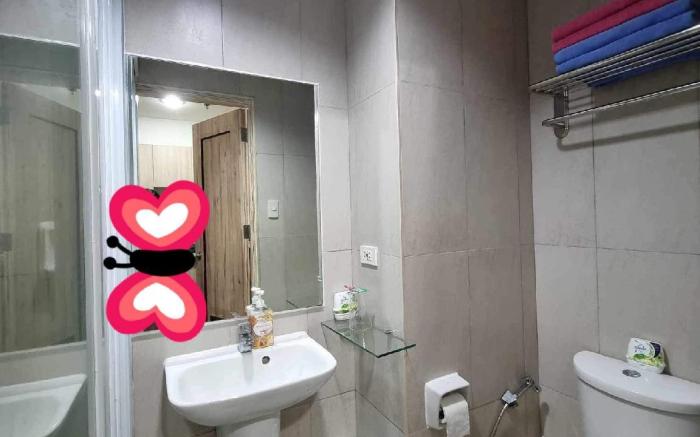 Lengs Place 2 - Inspiria Condo Studio w/ Balcony