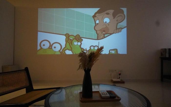 C273R - PWTC Mickey Studio (Projector)