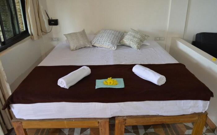 A/c Sea view Room for two on Talpona Beach 