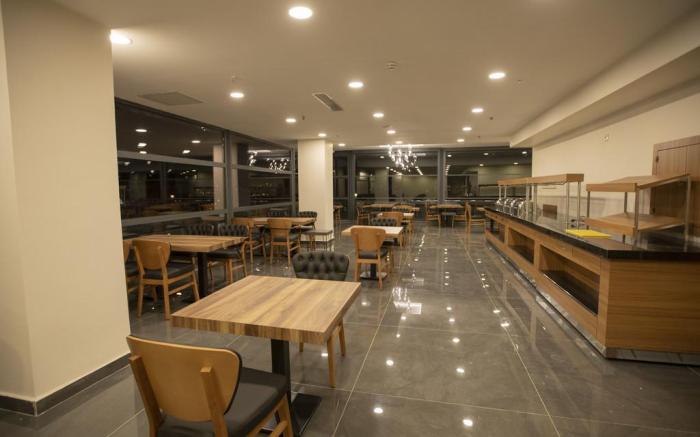 Divares Luxury Hotel
