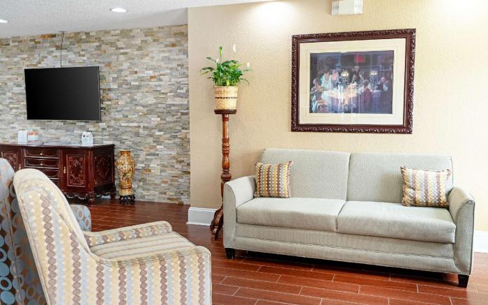 Quality Inn & Suites