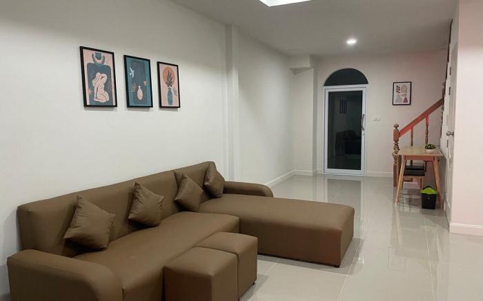 Home One Daily Rental House