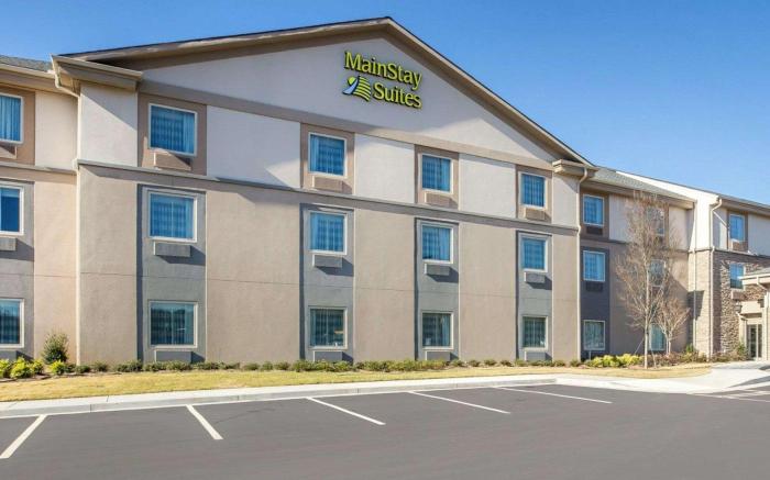 MainStay Suites Cartersville