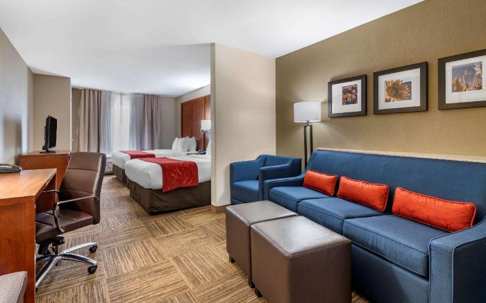 Comfort Suites Urbana Champaign, University Area