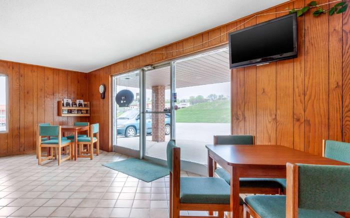 Rodeway Inn