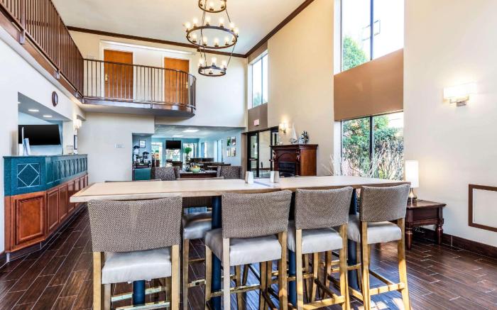 Quality Suites