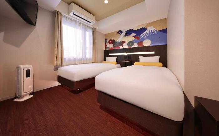 Kuromon Crystal Hotel