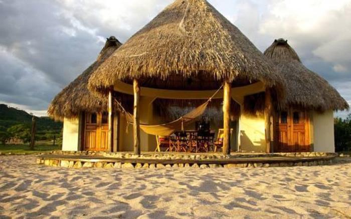 Hotel Punta Teonoste
