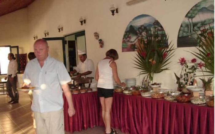 Bezay Hotel