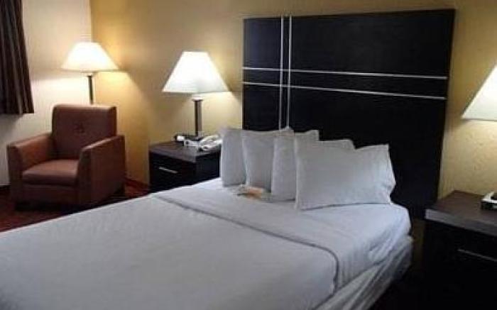 Quality Inn Chesapeake - Greenbrier
