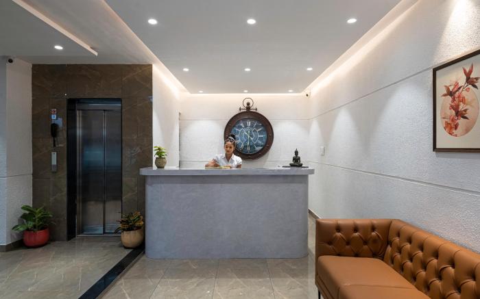 StayBird - Divine Suites, Business Hotel, Kharadi 