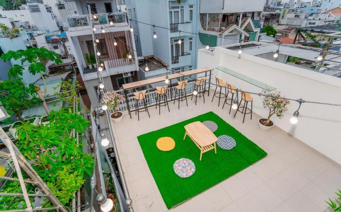 ALOHA SAIGON HOSTEL by Local Experts - Newly Opened and Less Touristy