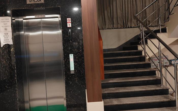 Hotel Mayuri