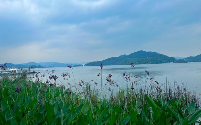 Hanting Hotel Ningbo Dongqian Lake Subway Station
