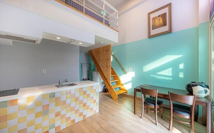 8090 Pool Villa