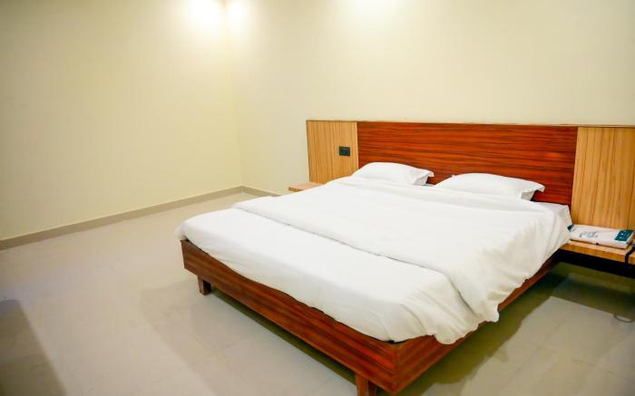 Sri Ram Janki Palace