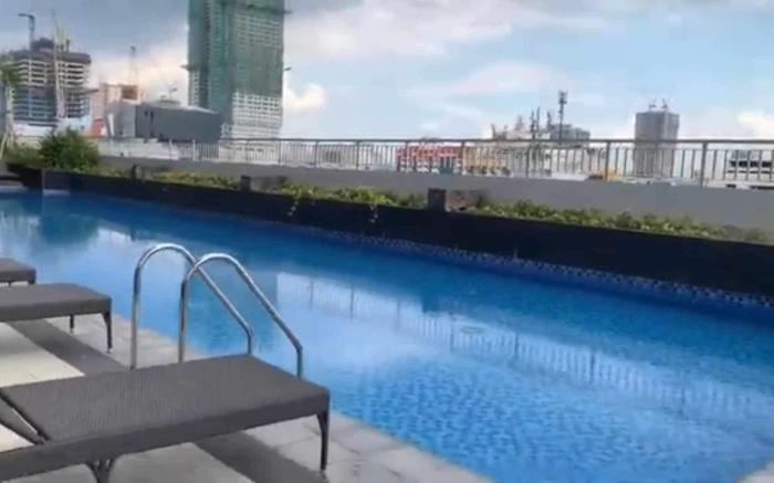 Two Bedroom Condo w/ Amazing City View (Coast Res)