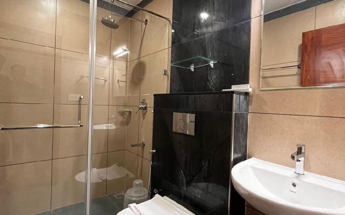 Hotel Woodlark