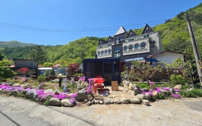Heungjeong Valley 409 Pension