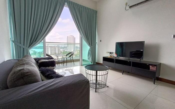 Paragon Suite, Aurora Suite by Antlerzone