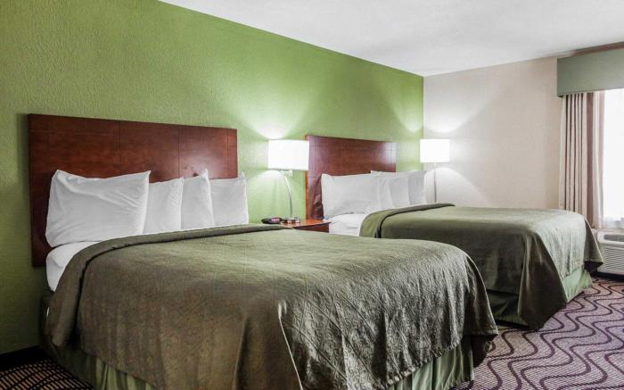 Quality Inn & Suites Altoona - Des Moines