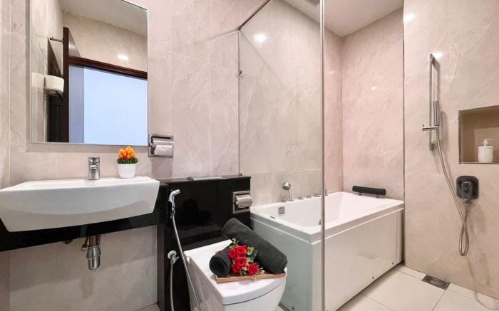 Paragon Suite, Peach by Antlerzone