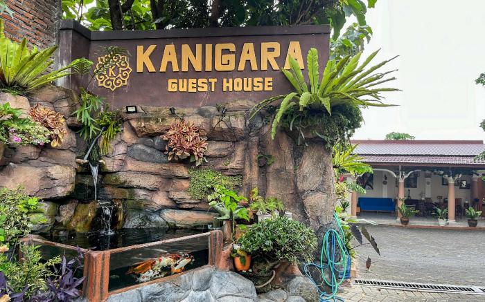 Urbanview Syariah Hotel Kanigara Batu