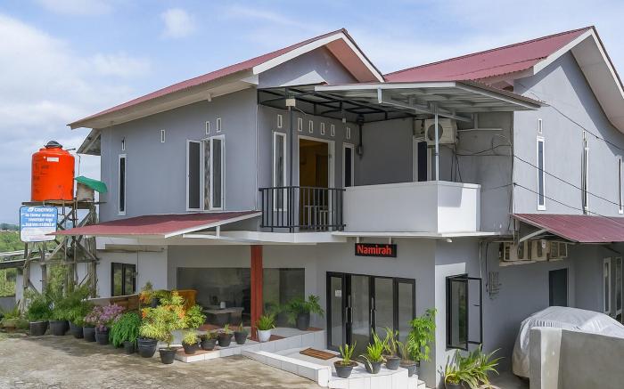Namirah Syariah Guesthouse Balikpapan RedPartner