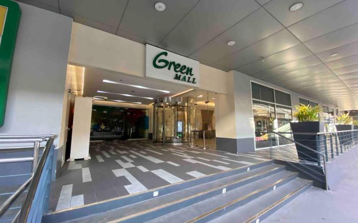 Affordable Condo in Taft, Fast WiFi, Easy Check In