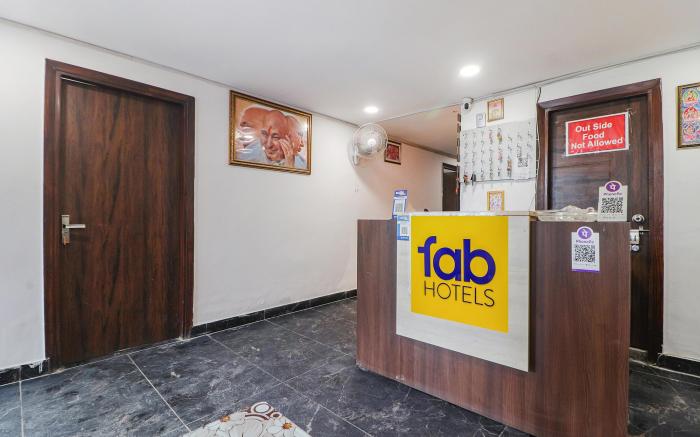 FabHotel Roadway Inn