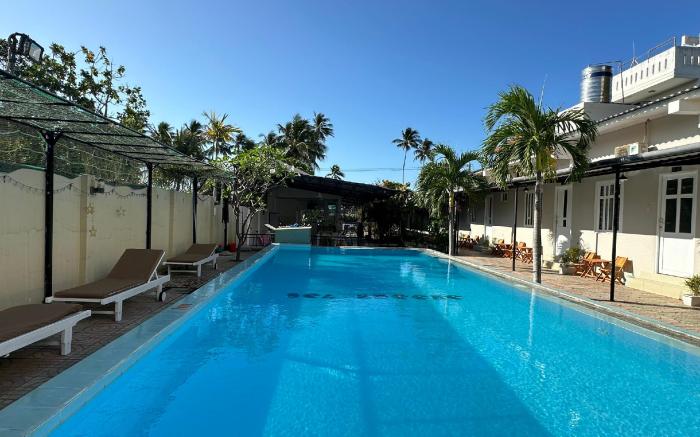 Pharos Guesthouse