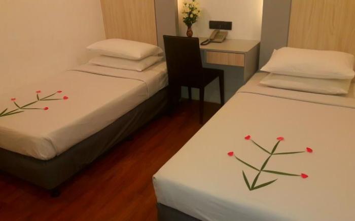 Royal Crown Hotel