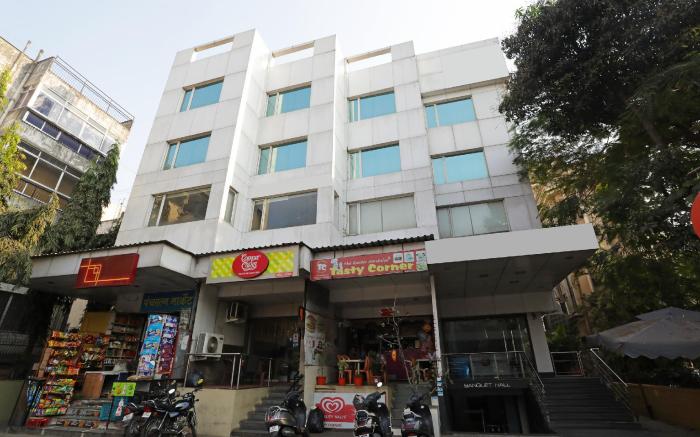 Capital O 697 The Sirona Hotel