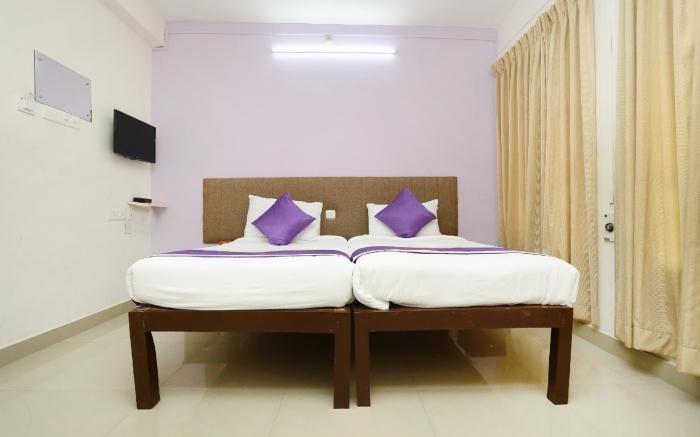 OYO 9797 Hotel Vbee Plaza