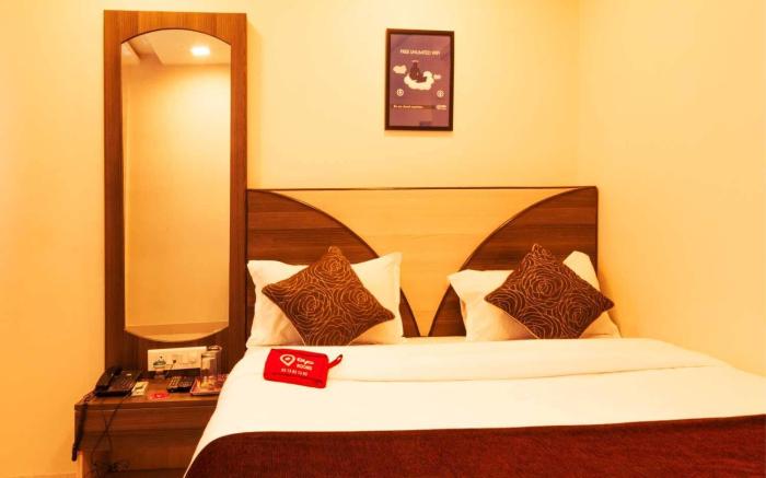 Hotel O Royal Grand Near Chhatrapati Shivaji International Airport