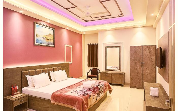 Goroomgo Kashi Inn Raj Ghat Varanasi