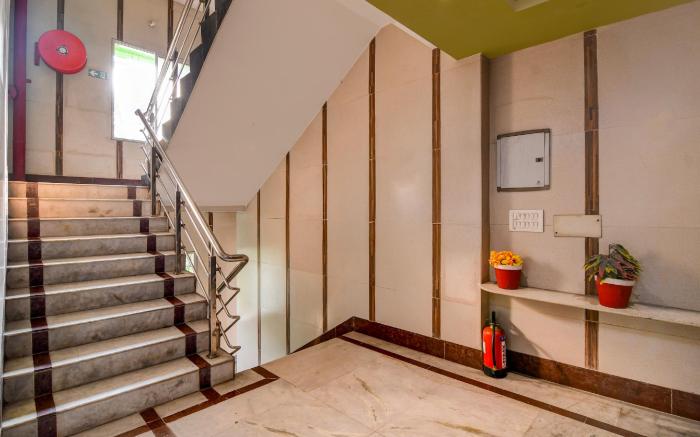 Collection O NSCB International Airport Formerly Raj Guest House